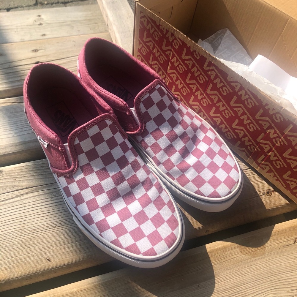 Vans Asher Checkered Slip On’s